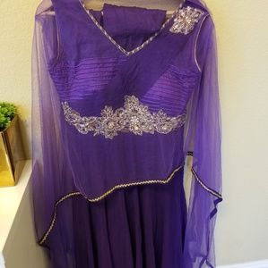 Salwar kameez/Shalwar/kurta/churidar/anarkali suit